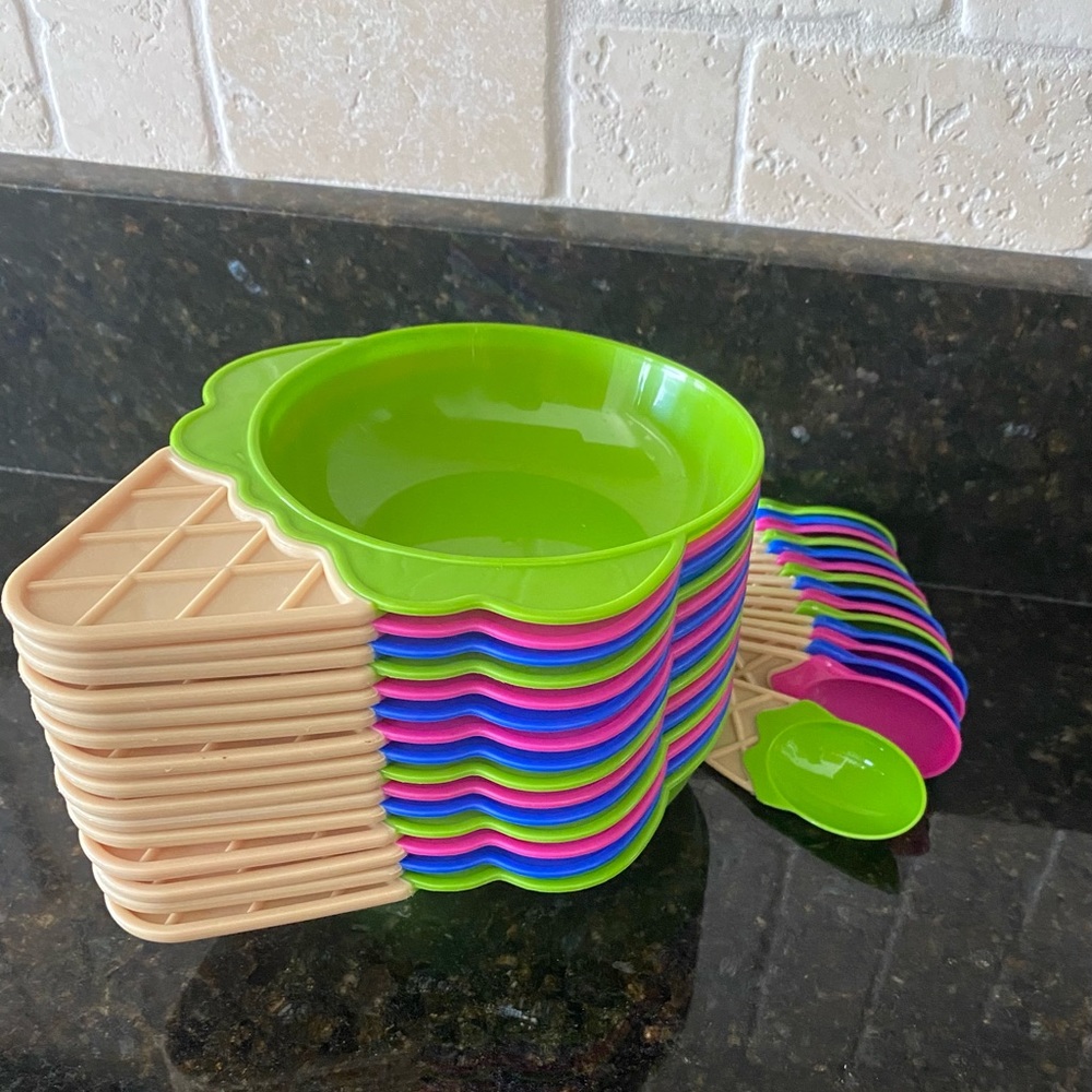Ice cream bowls set with spoons kids - Picture 1 of 6